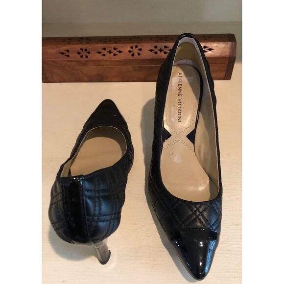 Women's Adrienne Vittadini Shoes Jantine Black Quilted Leather Heels Size 6M - Picture 11 of 12